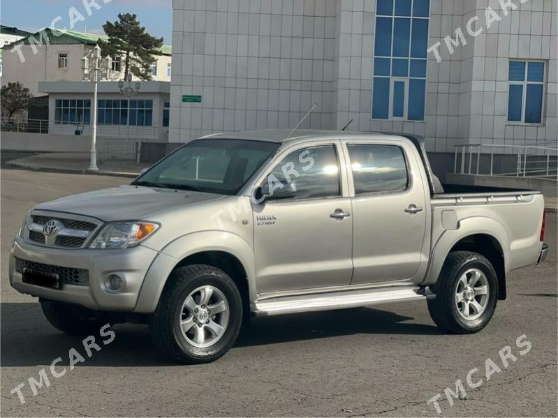 Toyota Hilux 2008 - 230 000 TMT - Türkmenbaşy - img 3