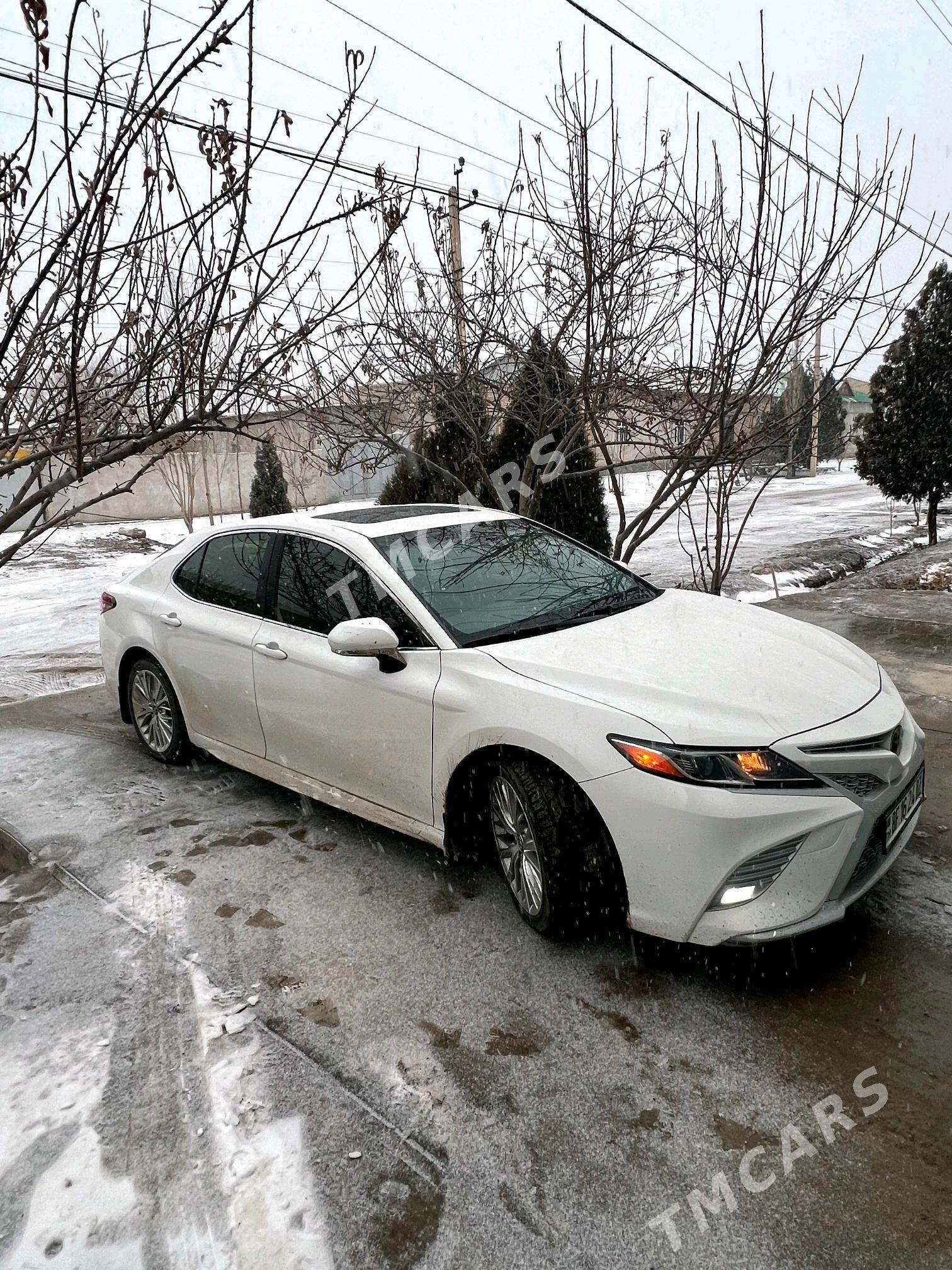 Toyota Camry 2018 - 400 000 TMT - Gubadag - img 3