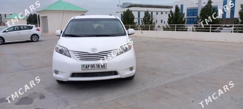 Toyota Sienna 2013 - 245 000 TMT - Parahat 7 - img 4