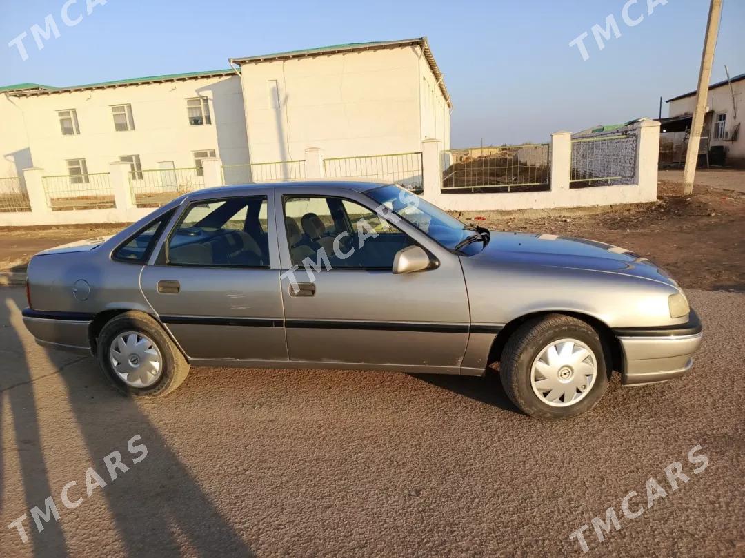 Opel Vectra 1994 - 34 000 TMT - Кёнеургенч - img 4