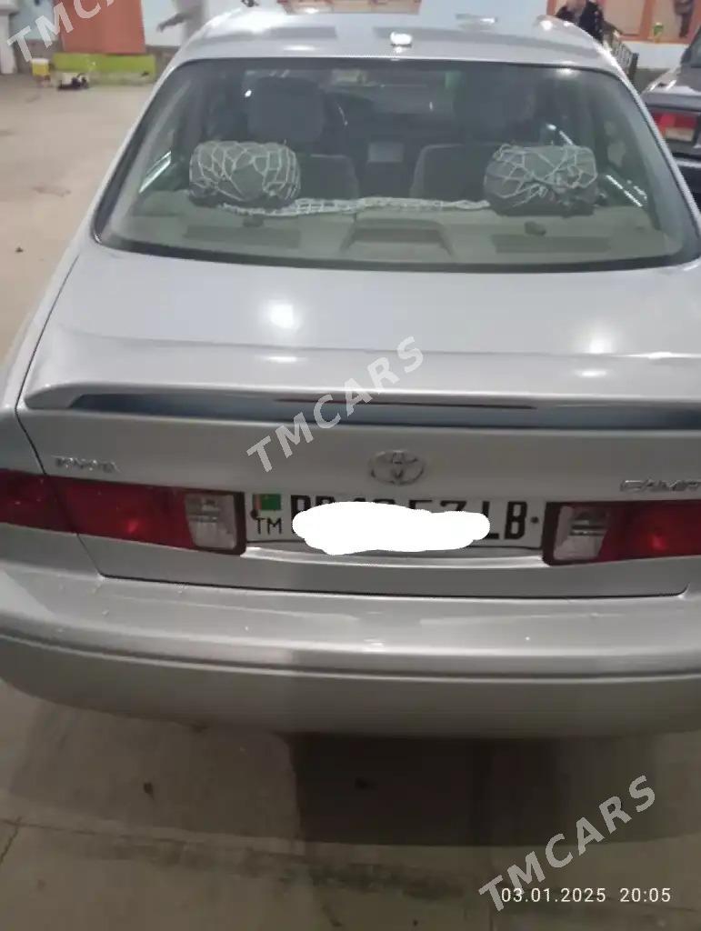 Toyota Camry 2001 - 112 000 TMT - Çärjew - img 5