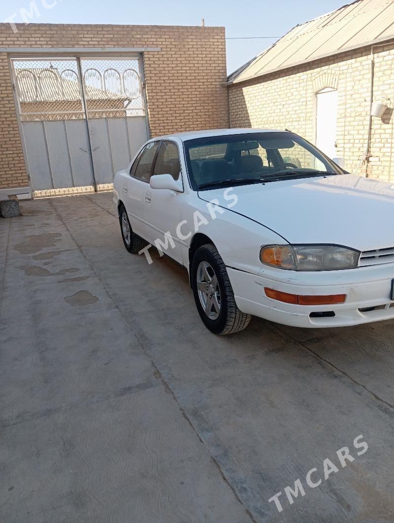 Toyota Camry 1993 - 77 000 TMT - Мары - img 2