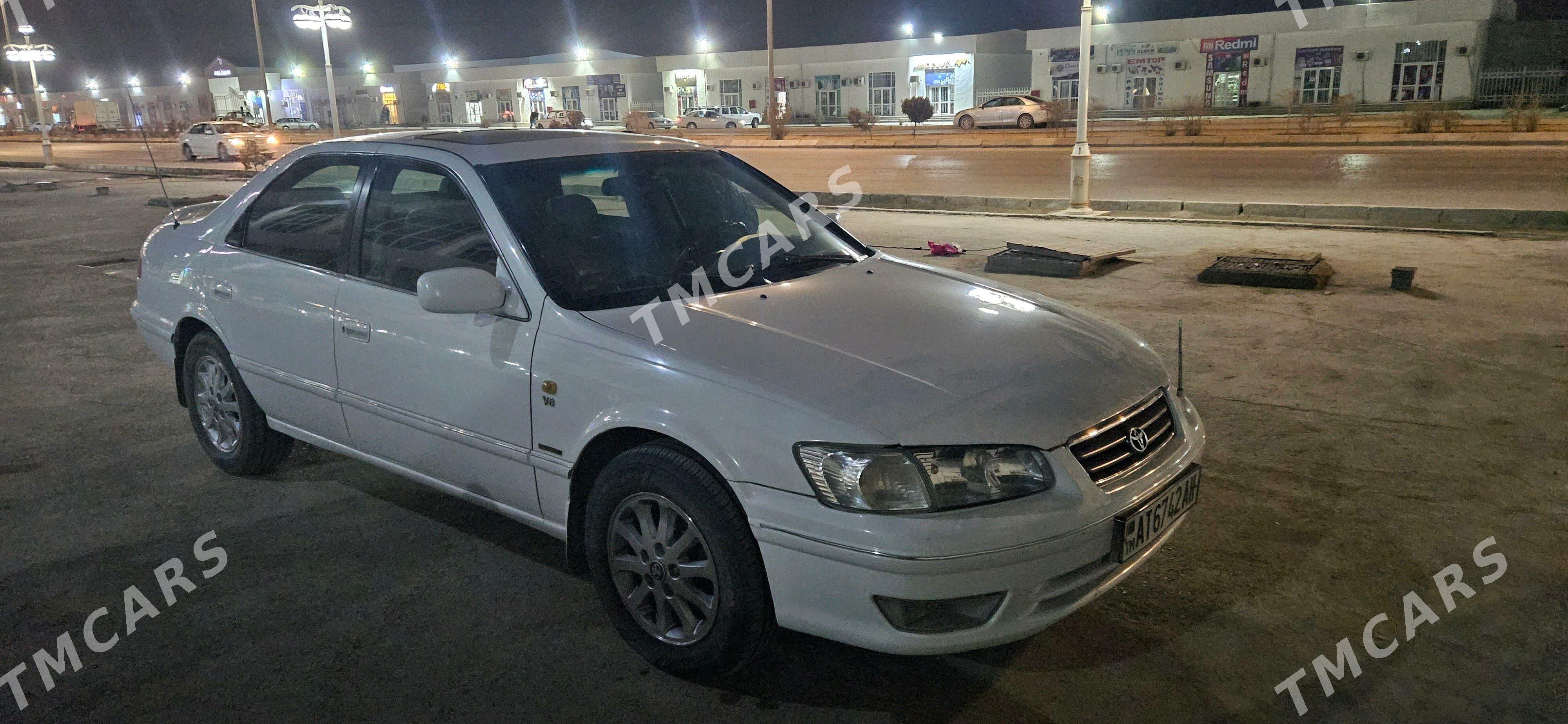 Toyota Camry 2000 - 150 000 TMT - Теджен - img 5