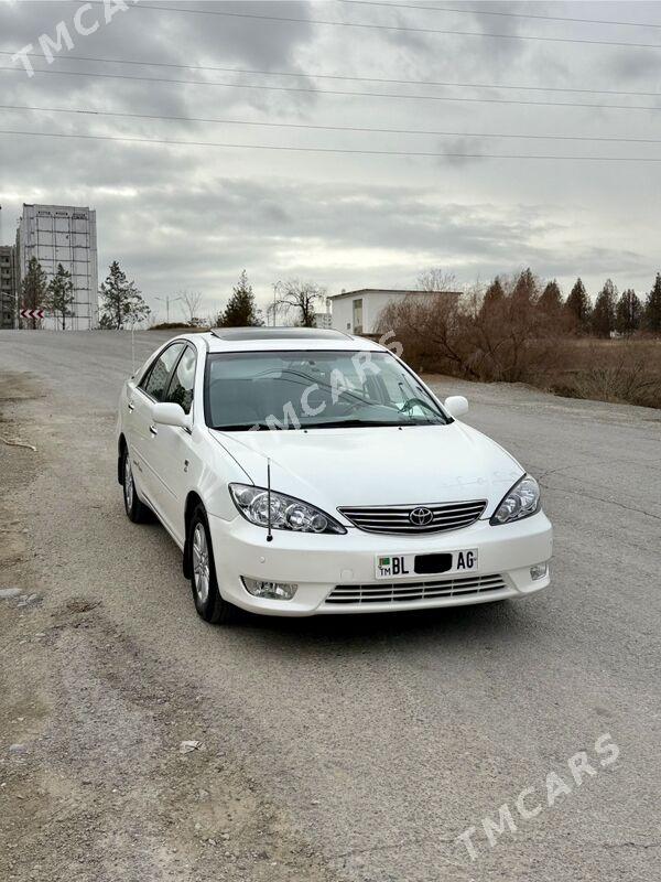 Toyota Camry 2003 - 244 000 TMT - Atatürk köç. - img 3