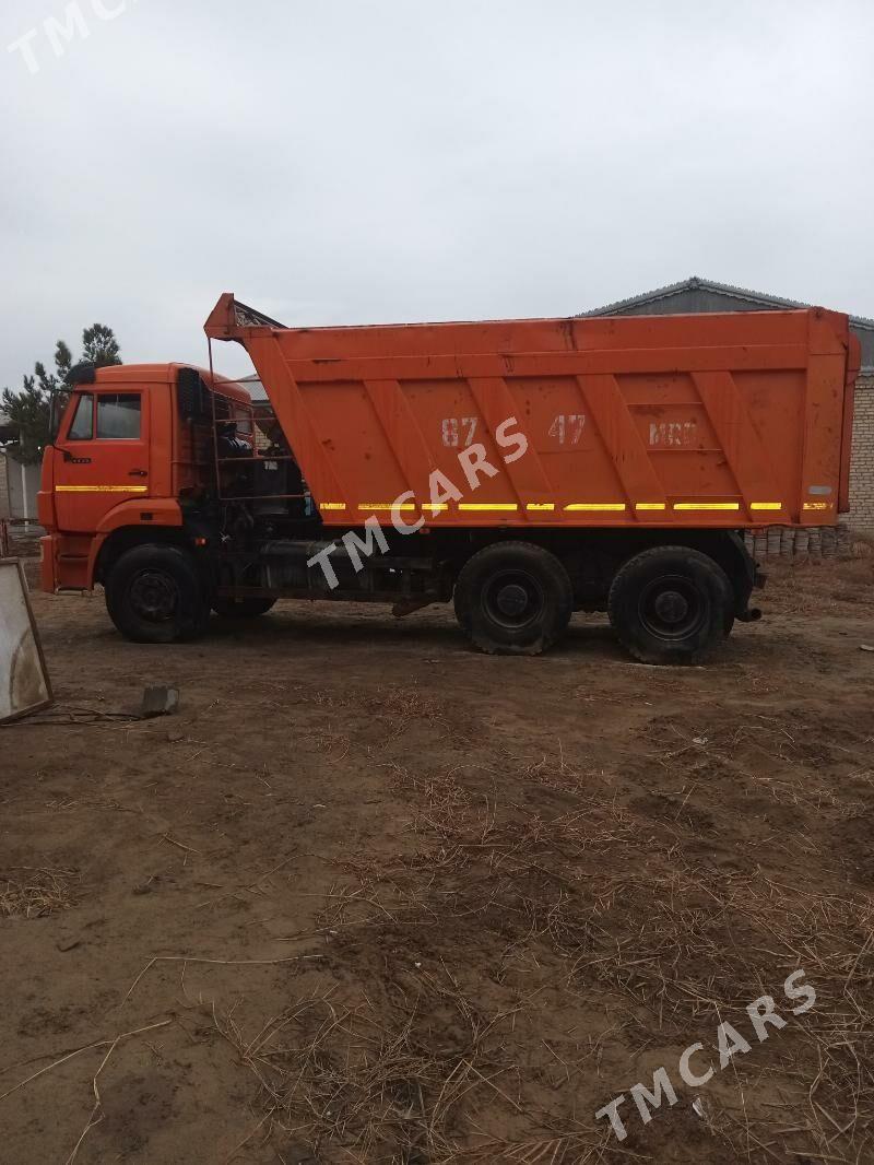 Kamaz 6520 2013 - 450 000 TMT - Мары - img 3