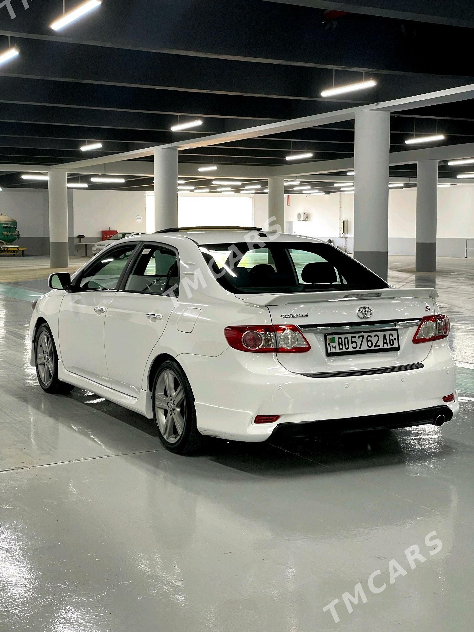 Toyota Corolla 2011 - 164 000 TMT - Aşgabat - img 3