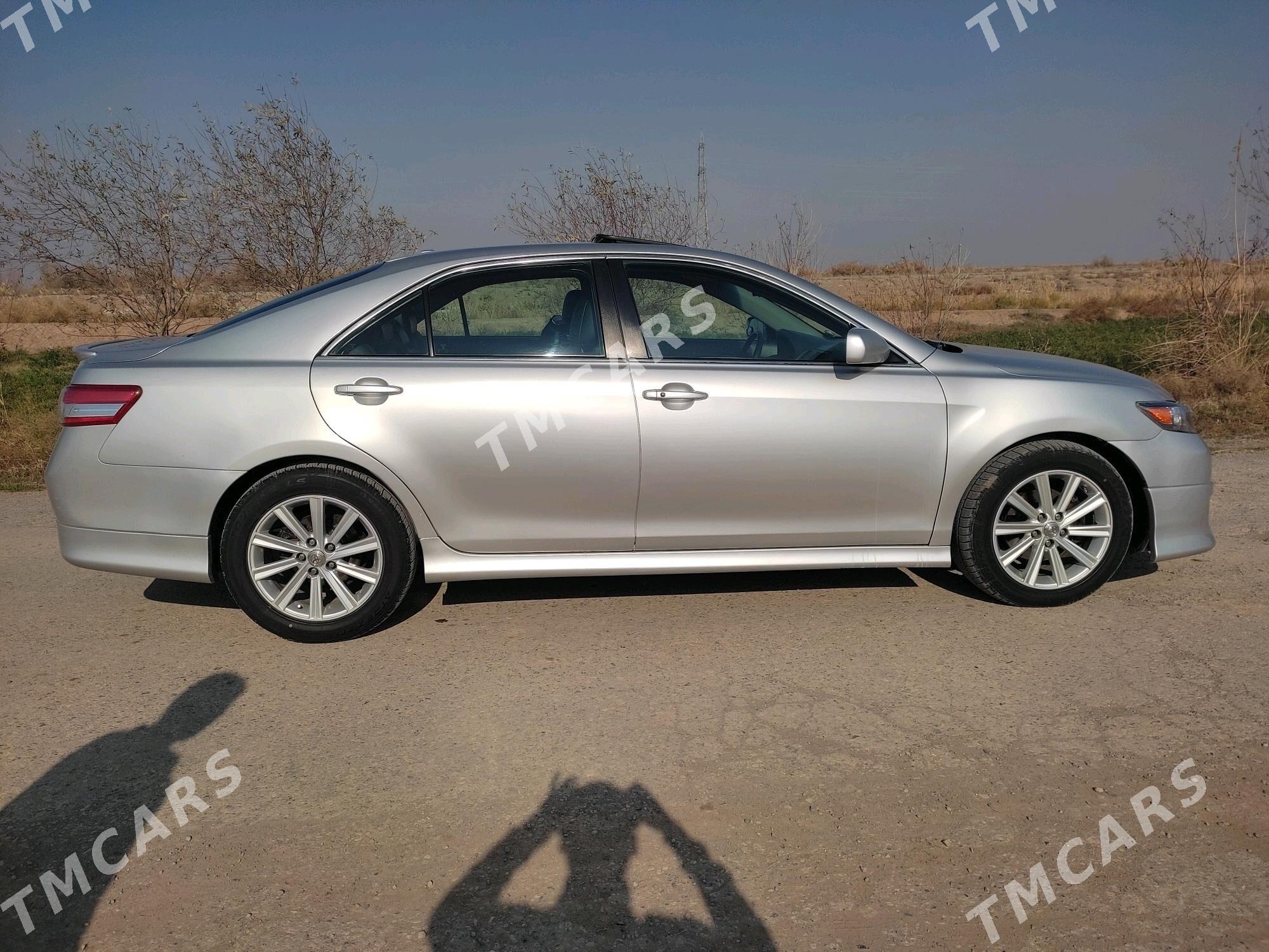 Toyota Camry 2011 - 220 000 TMT - Бабадайхан - img 5