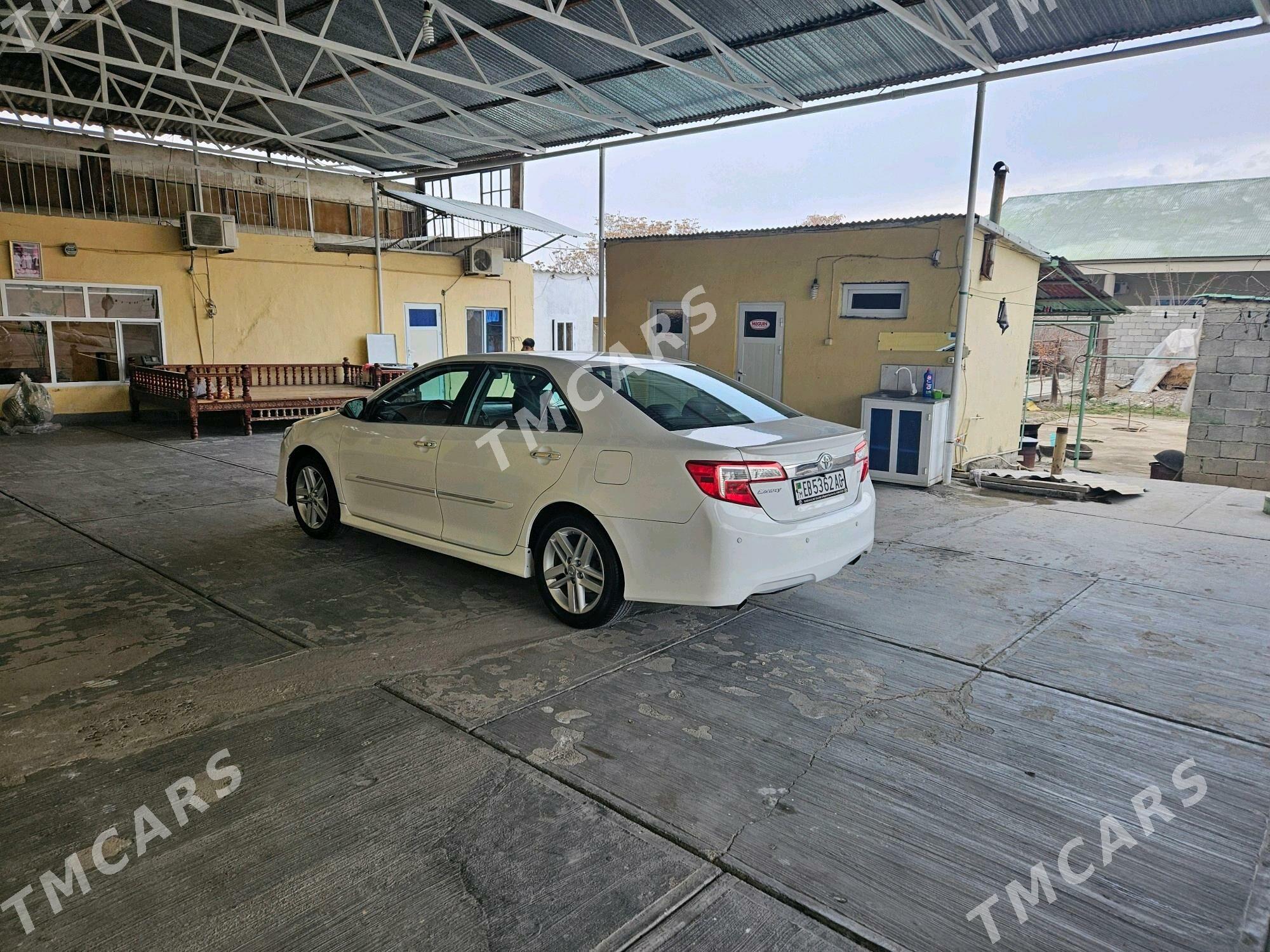 Toyota Camry 2013 - 210 000 TMT - Aşgabat - img 3