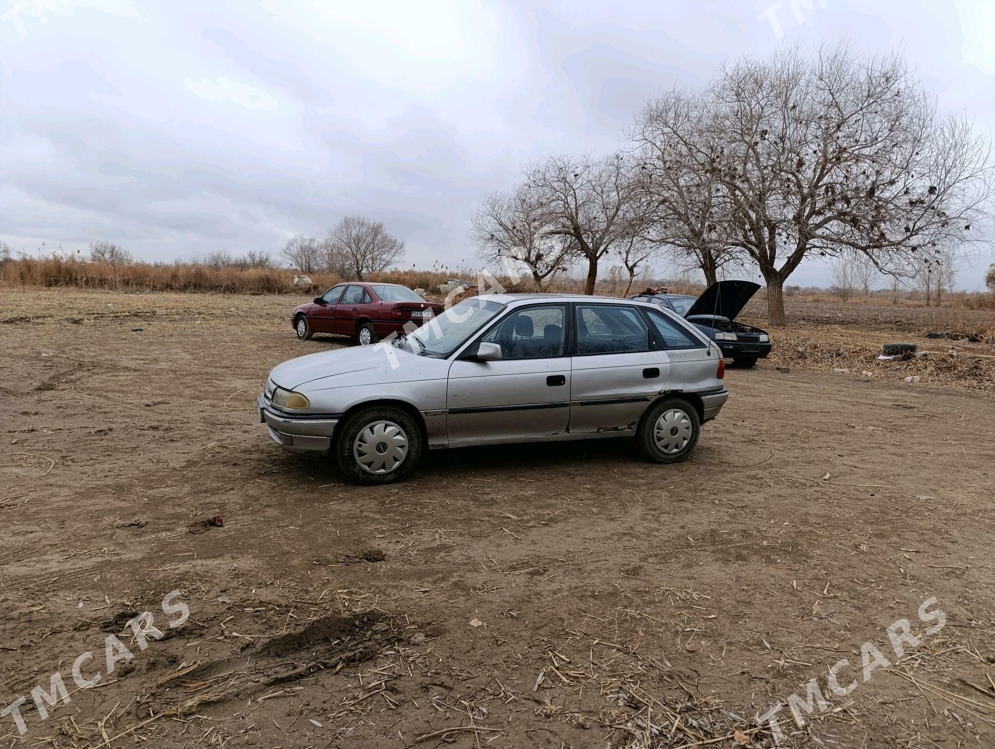 Opel Astra 1993 - 17 000 TMT - Болдумсаз - img 2