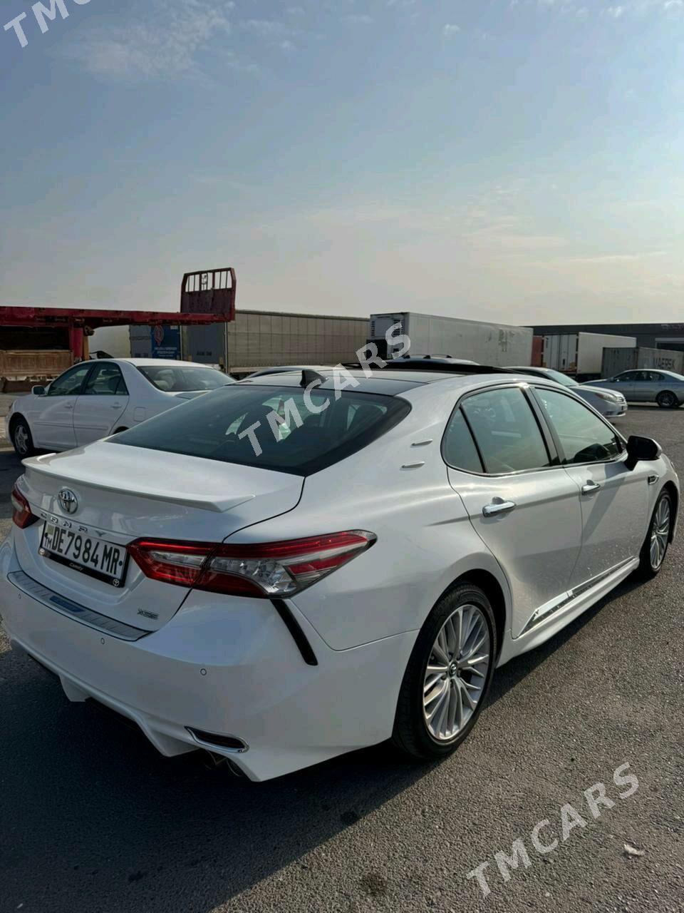 Toyota Camry 2018 - 370 000 TMT - Мары - img 2