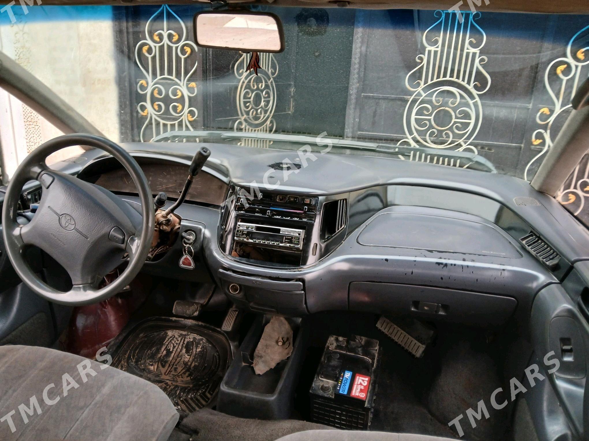 Toyota Previa 1997 - 52 000 TMT - Чарджоу - img 5