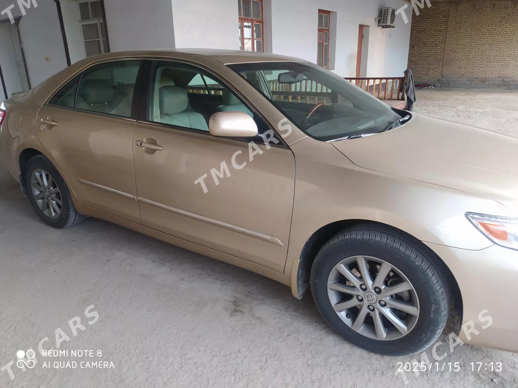 Toyota Camry 2011 - 210 000 TMT - Дянев - img 2
