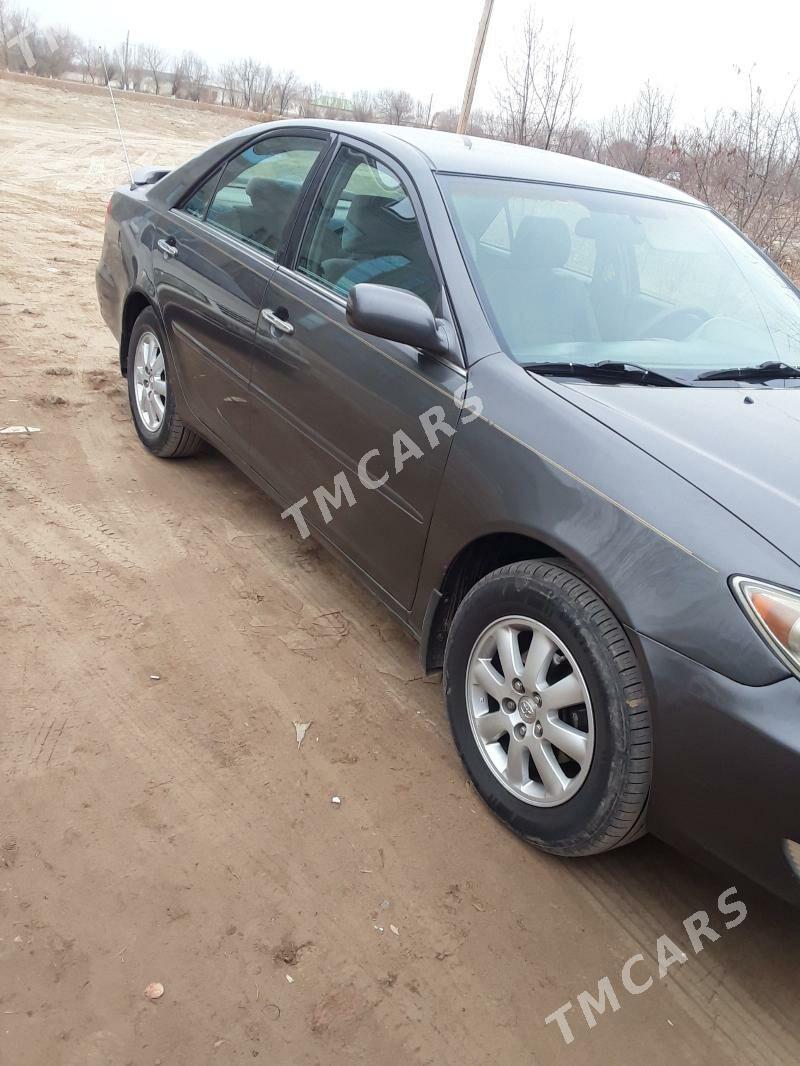 Toyota Camry 2004 - 135 000 TMT - Гурбансолтан Едже - img 5