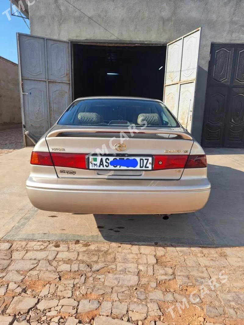 Toyota Camry 2000 - 145 000 TMT - Gurbansoltan Eje - img 2