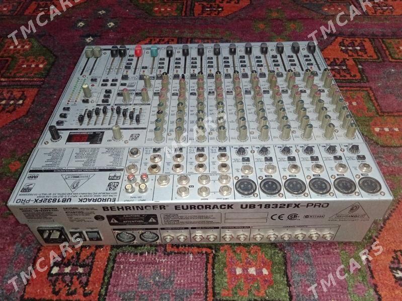 Behringer 1832 pult - Kerki - img 2