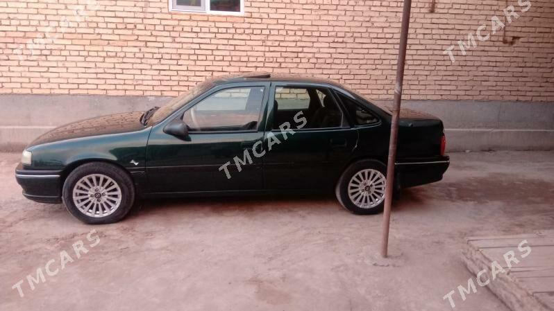 Opel Vectra 1995 - 40 000 TMT - Çärjew - img 2