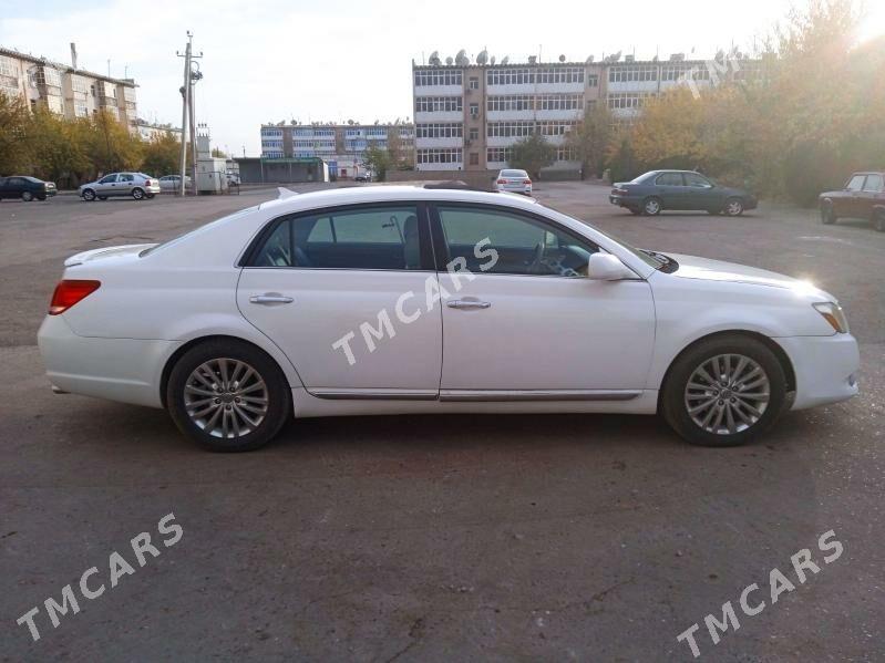 Toyota Avalon 2005 - 130 000 TMT - Дашогуз - img 2