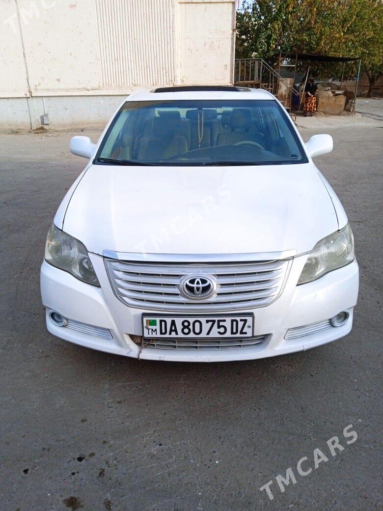 Toyota Avalon 2005 - 130 000 TMT - Дашогуз - img 4