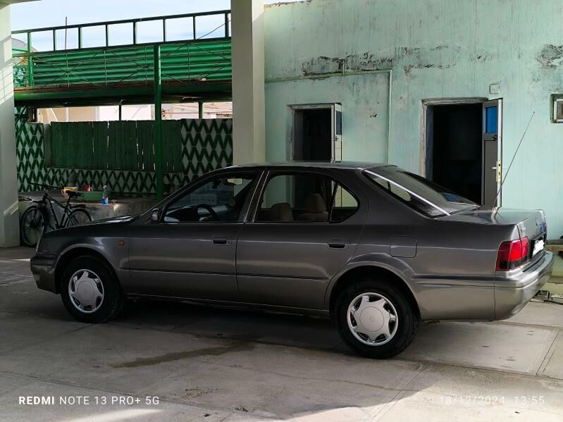 Toyota Camry 1994 - 50 000 TMT - Балканабат - img 3