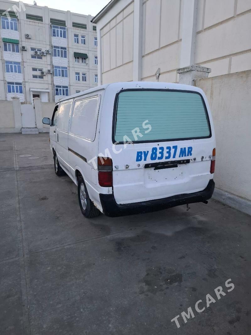 Toyota Hiace 1998 - 55 000 TMT - Туркменабат - img 2