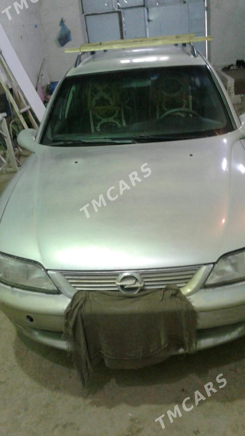 Opel Vectra 1997 - 50 000 TMT - Гурбансолтан Едже - img 5