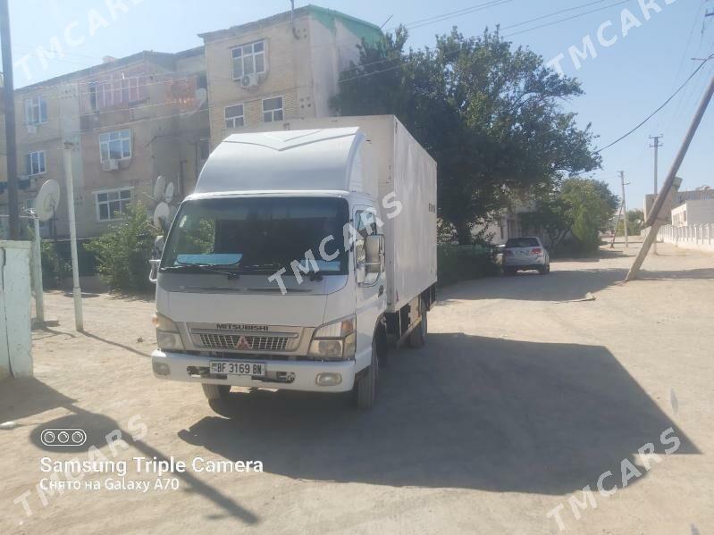 Mitsubishi Canter 2009 - 300 000 TMT - Туркменбаши - img 3