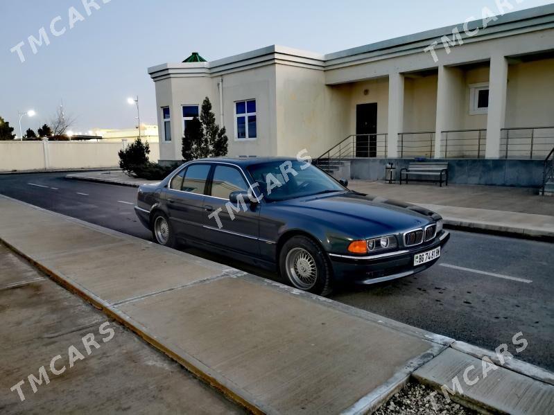 BMW 740 1996 - 70 000 TMT - Балканабат - img 2