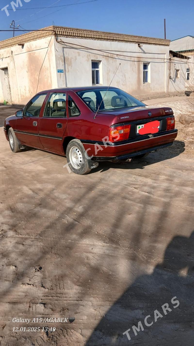 Opel Vectra 1990 - 30 000 TMT - Gubadag - img 2