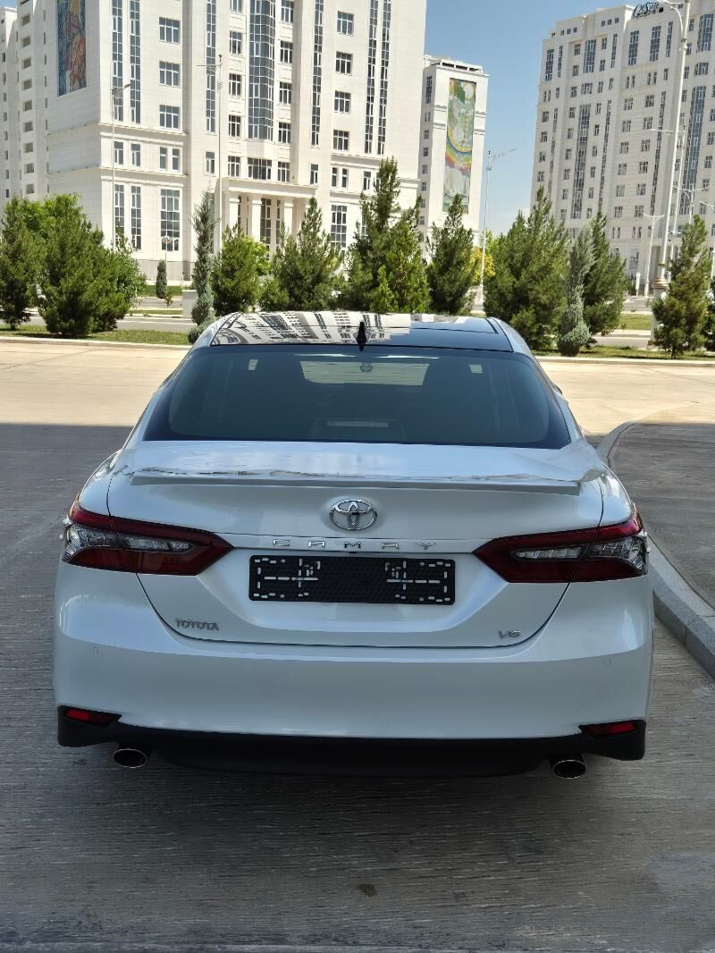 Toyota Camry 2023 - 790 000 TMT - Aşgabat - img 10