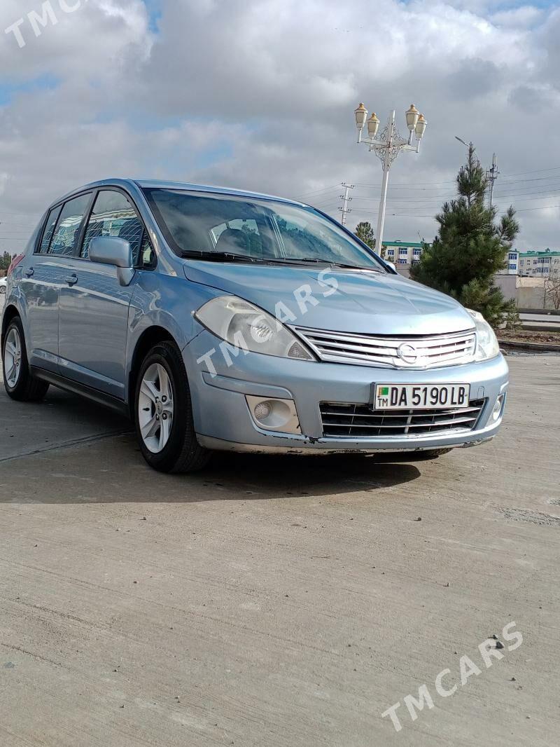 Nissan Versa 2010 - 90 000 TMT - Туркменабат - img 2