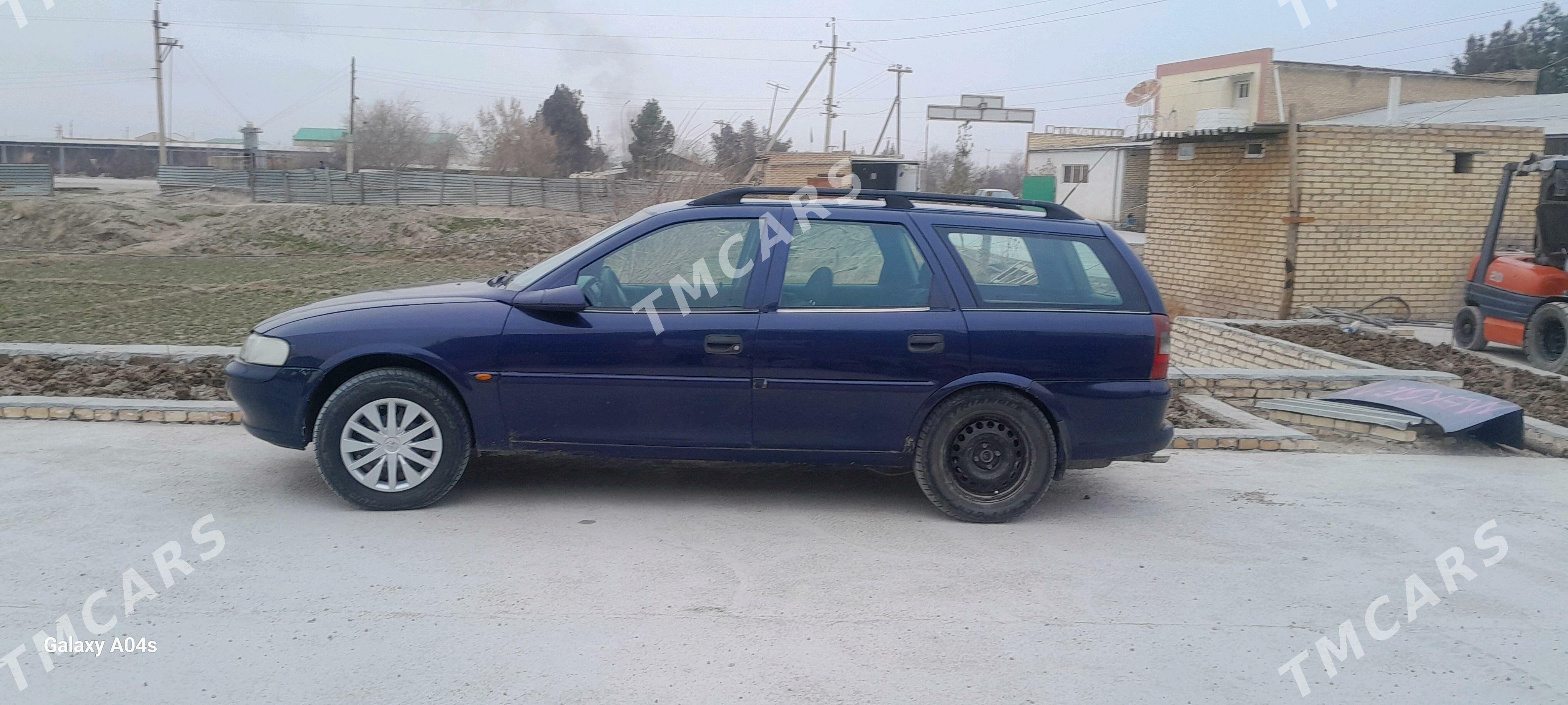 Opel Vectra 1999 - 50 000 TMT - Халач - img 3