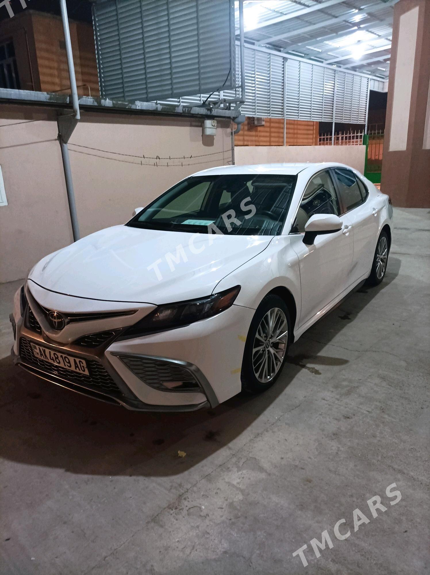 Toyota Camry 2021 - 343 000 TMT - Ашхабад - img 4