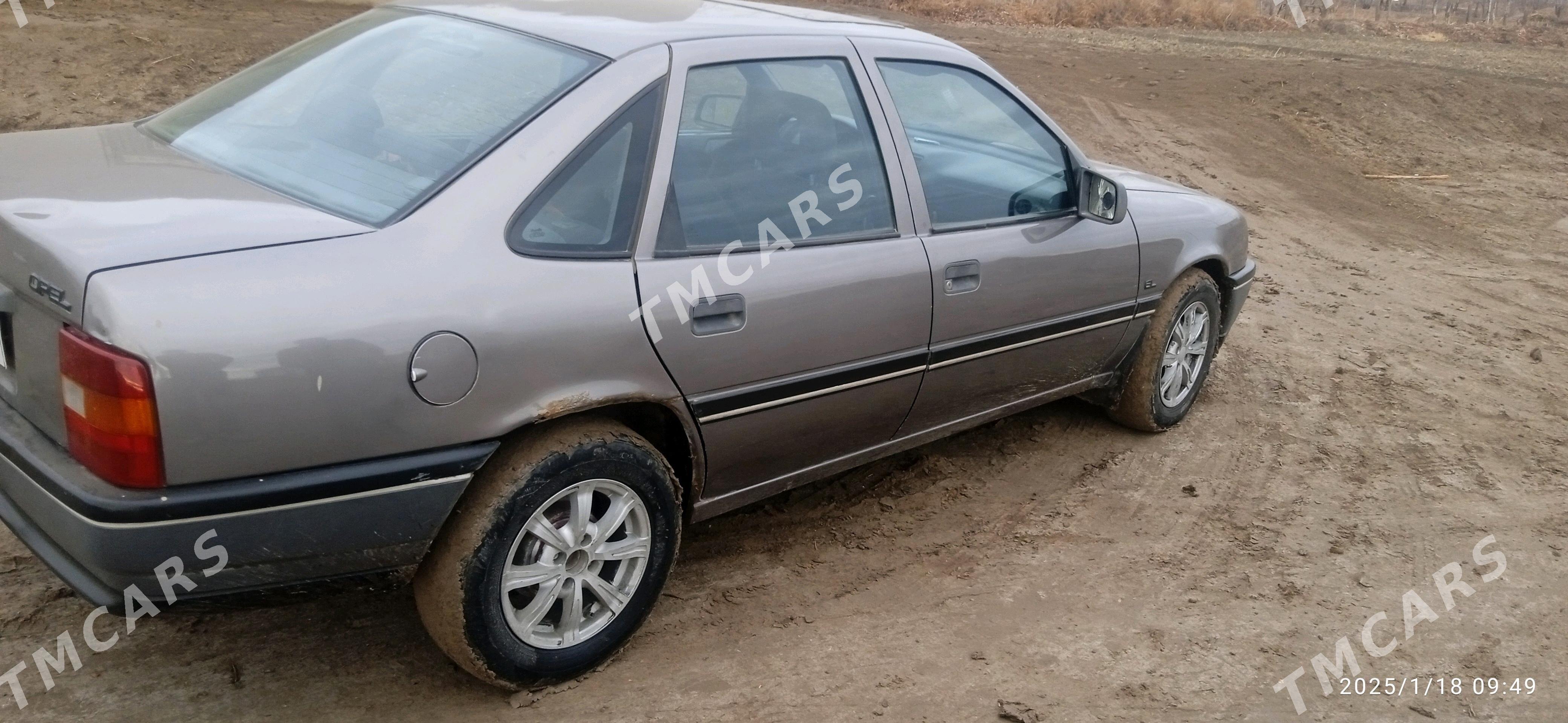 Opel Vectra 1992 - 38 000 TMT - Болдумсаз - img 4