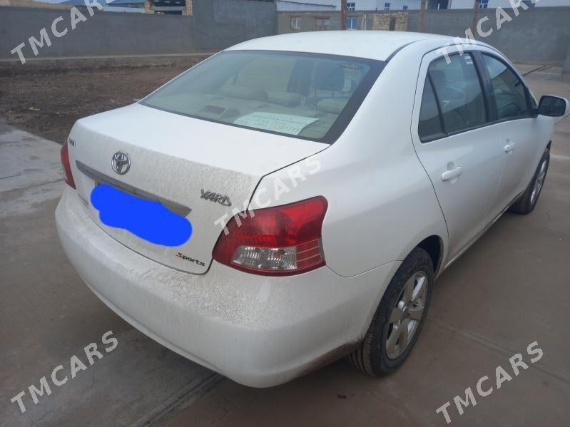 Toyota Yaris 2006 - 80 000 TMT - Şabat etr. - img 2