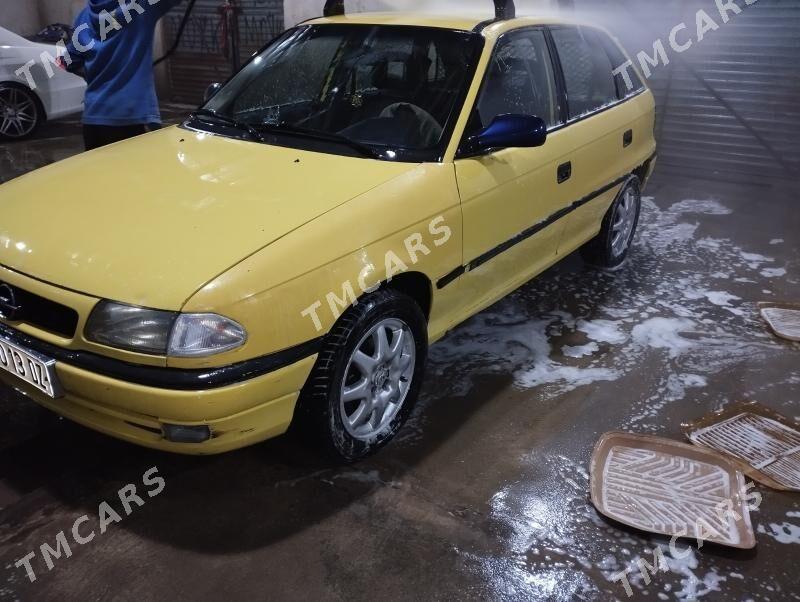 Opel Vectra 1995 - 45 000 TMT - Şabat etr. - img 2