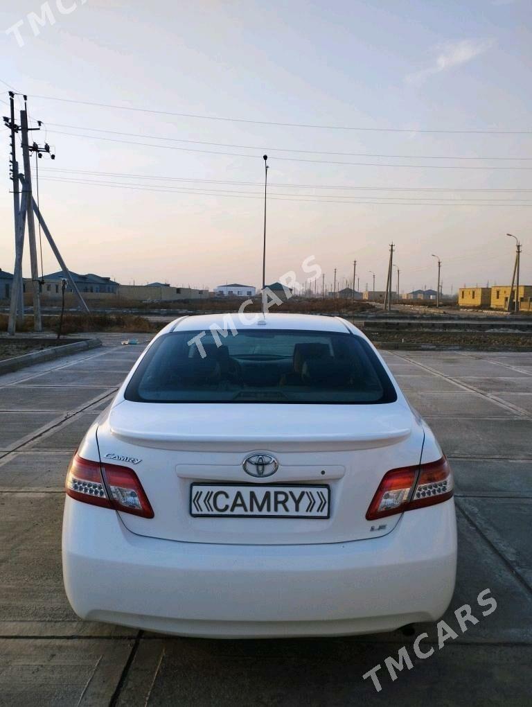 Toyota Camry 2010 - 220 000 TMT - Кёнеургенч - img 6