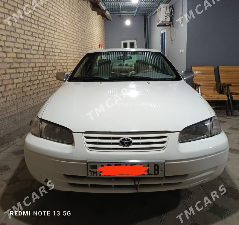 Toyota Camry 1998 - 112 000 TMT - Дянев - img 4