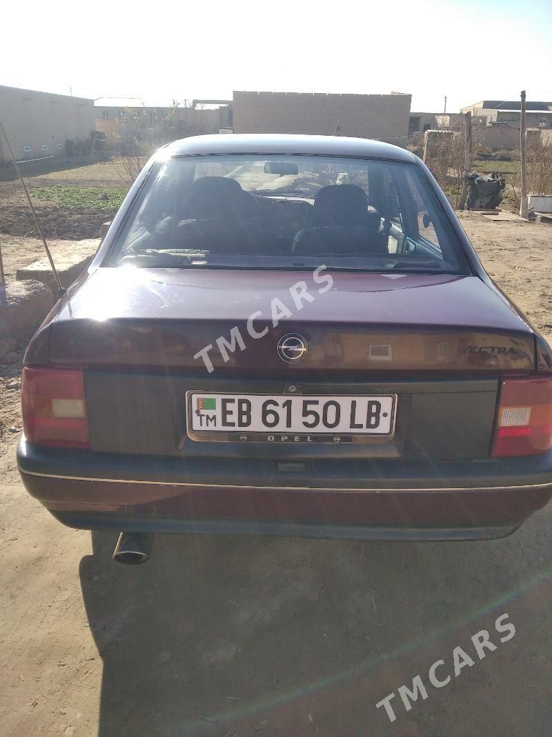 Opel Vectra 1990 - 30 000 TMT - Çärjew - img 5