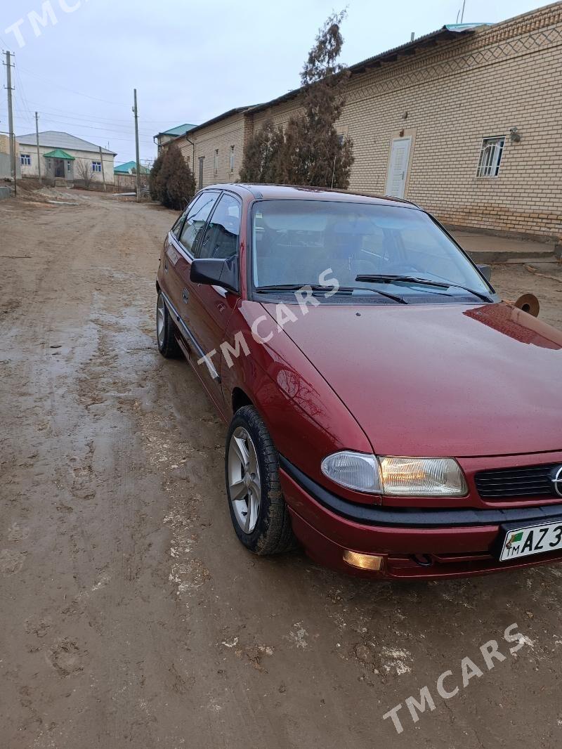 Opel Astra 1993 - 45 000 TMT - Daşoguz - img 3