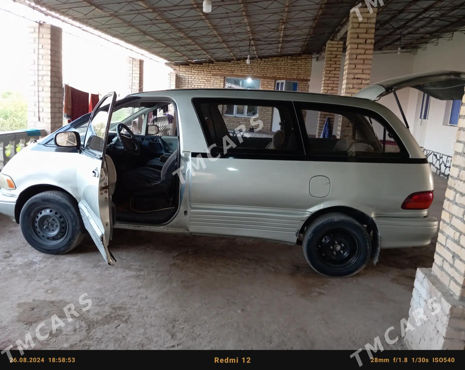 Toyota Previa 1992 - 50 000 TMT - Керки - img 2