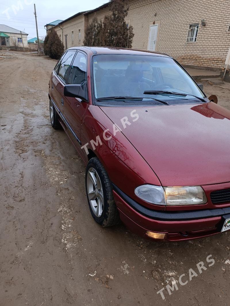 Opel Astra 1993 - 45 000 TMT - Daşoguz - img 6