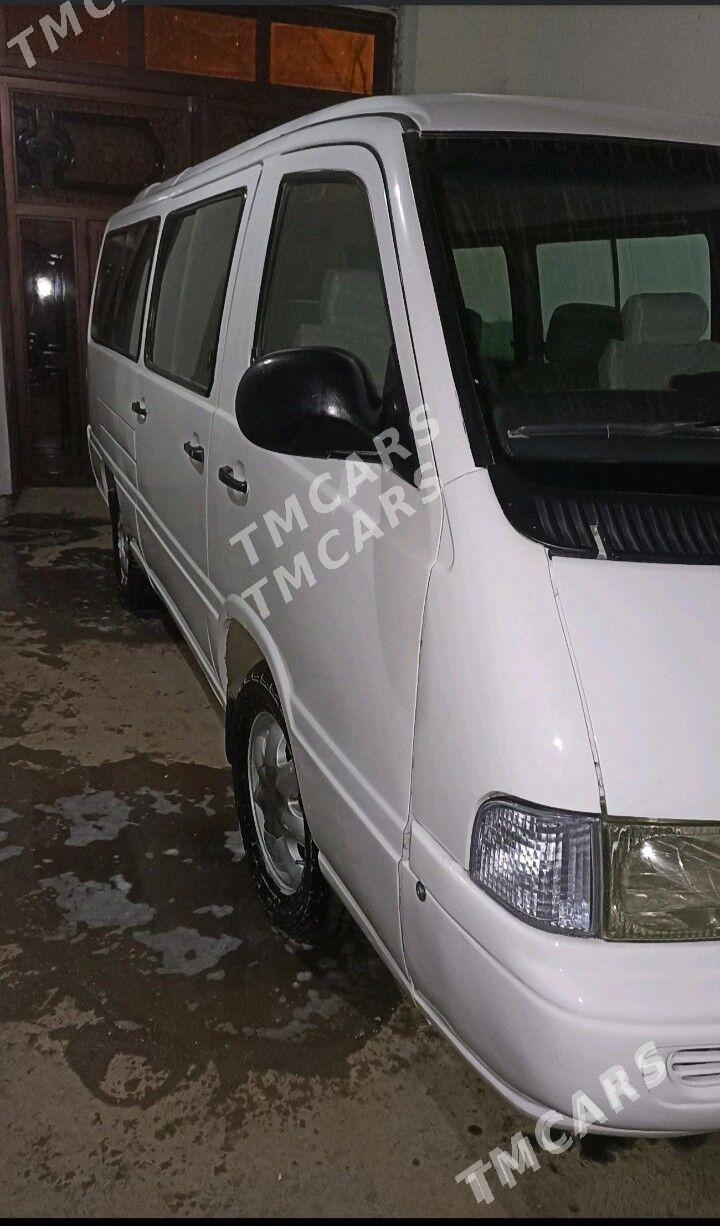 Mercedes-Benz Sprinter 3500 2000 - 89 000 TMT - Köneürgenç - img 2