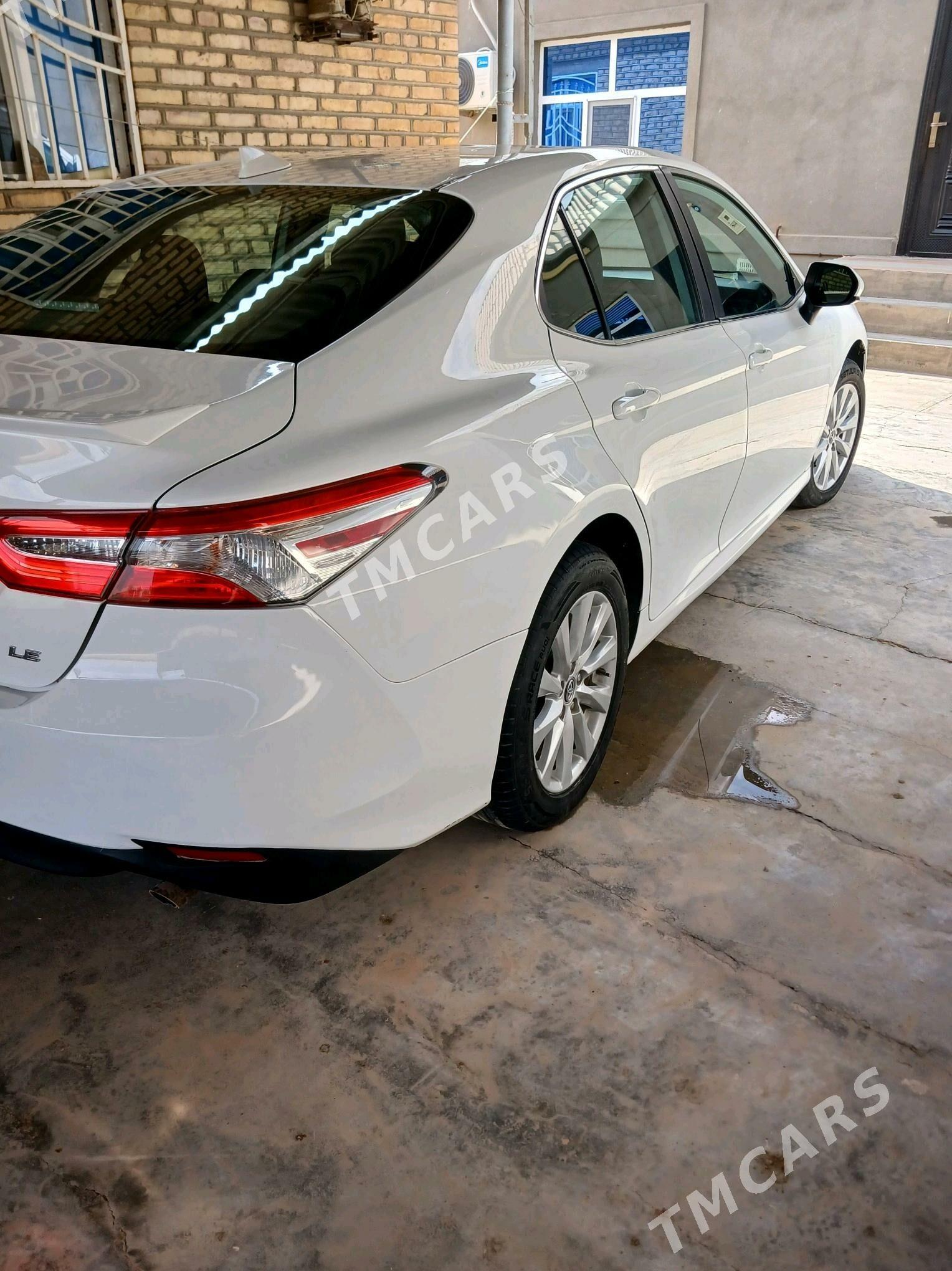 Toyota Camry 2019 - 300 000 TMT - Tejen - img 3