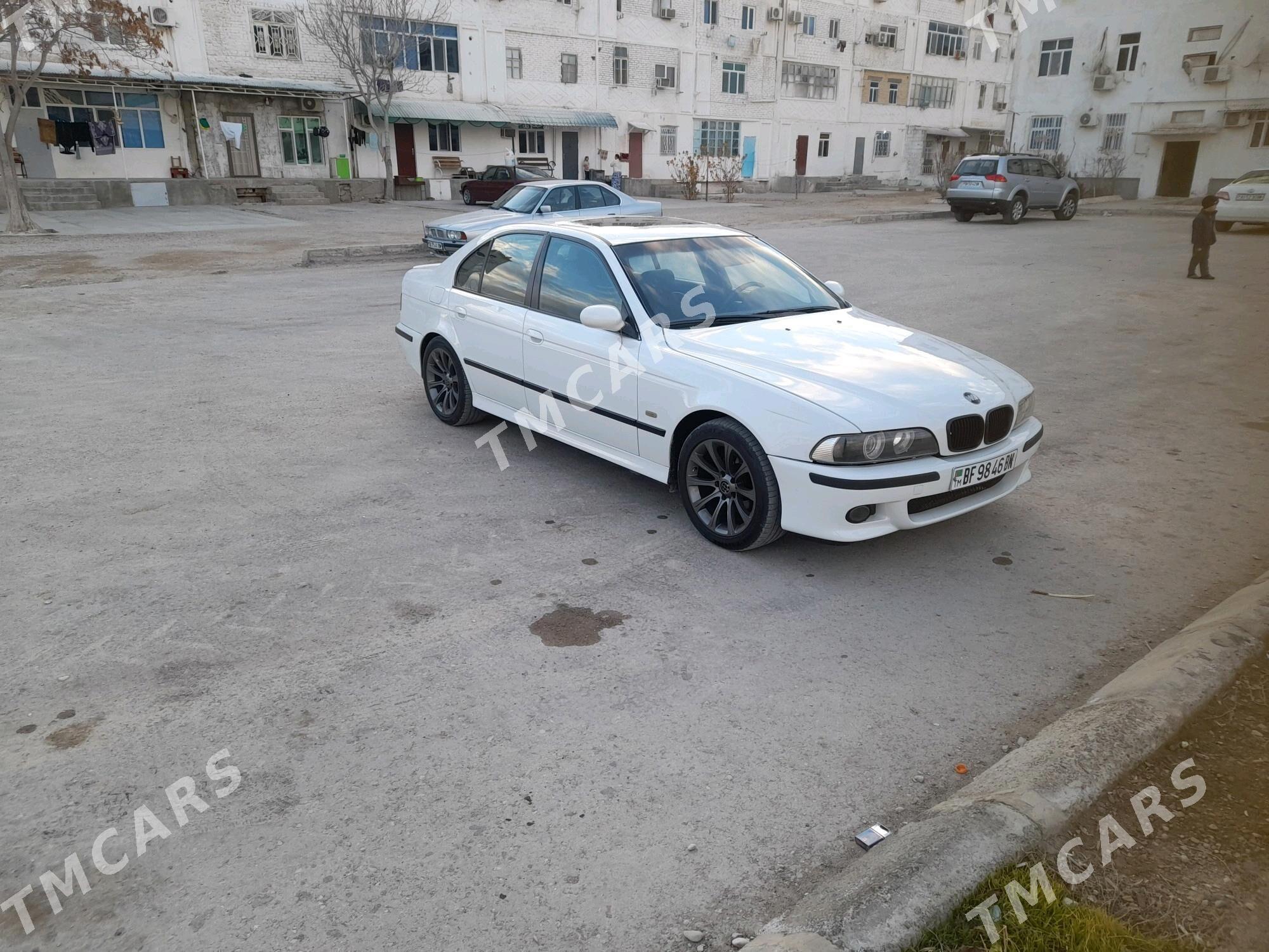 BMW 525 2001 - 95 000 TMT - Balkanabat - img 9