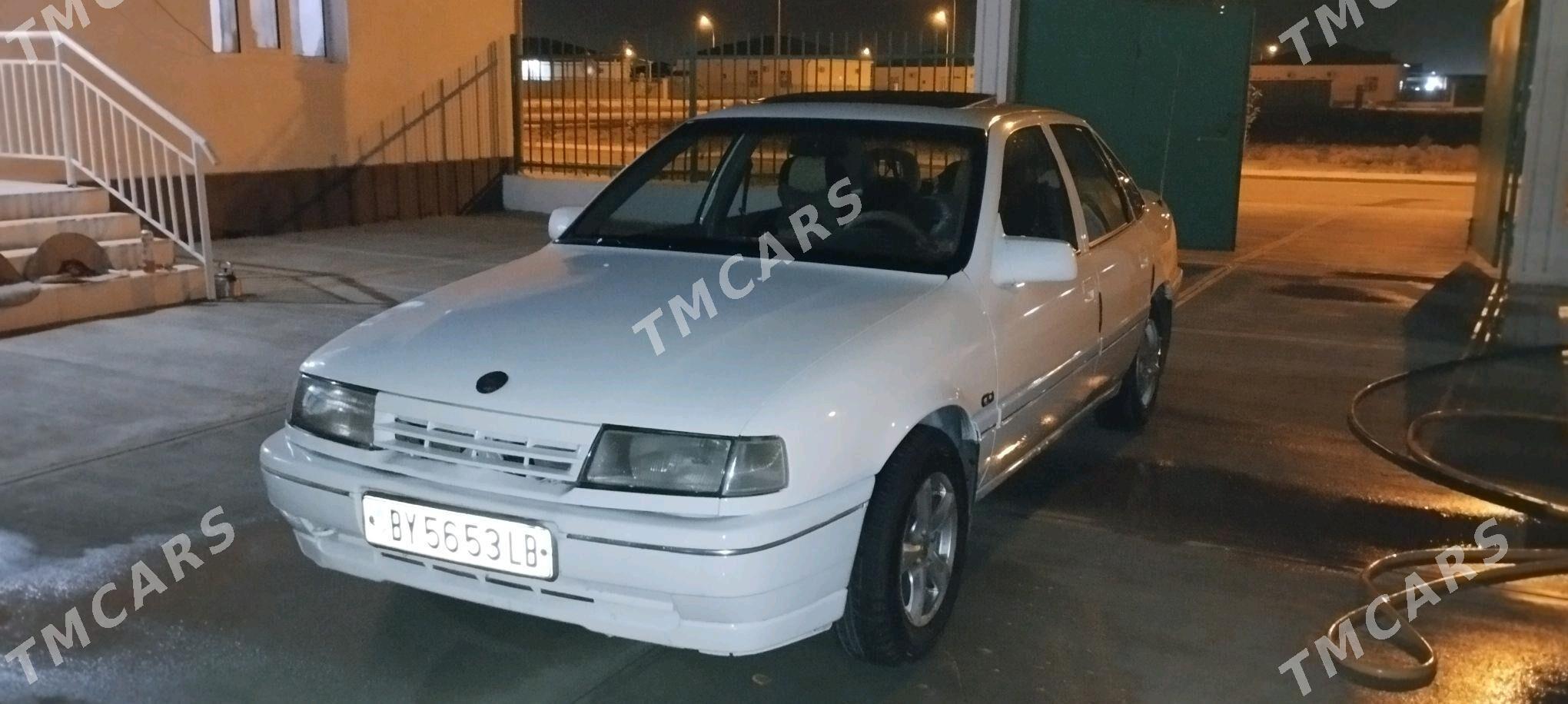 Opel Vectra 1989 - 35 000 TMT - Халач - img 6