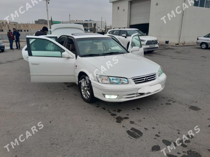 Toyota Camry 2001 - 200 000 TMT - Daşoguz - img 4