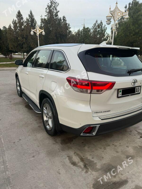 Toyota Highlander 2019 - 700 000 TMT - Aşgabat - img 4