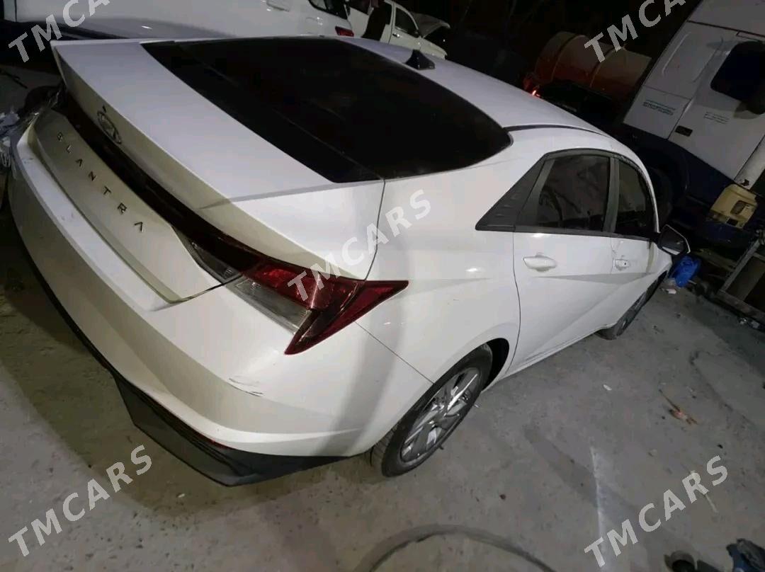 Hyundai Elantra 2022 - 230 000 TMT - Mary - img 5