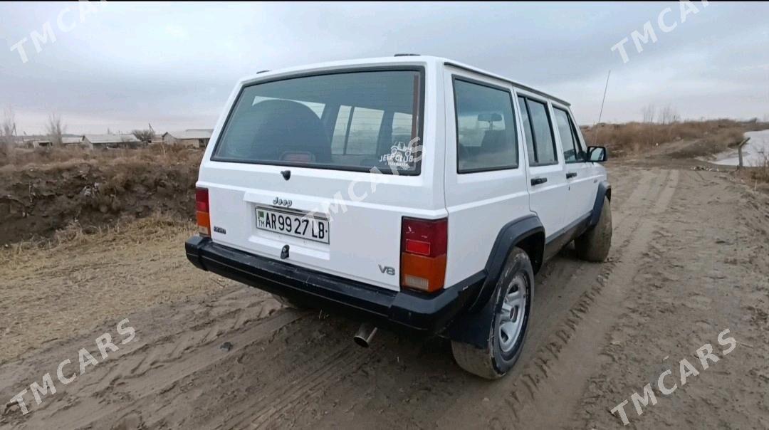 Jeep Grand Cherokee 1994 - 37 000 TMT - Darganata - img 9