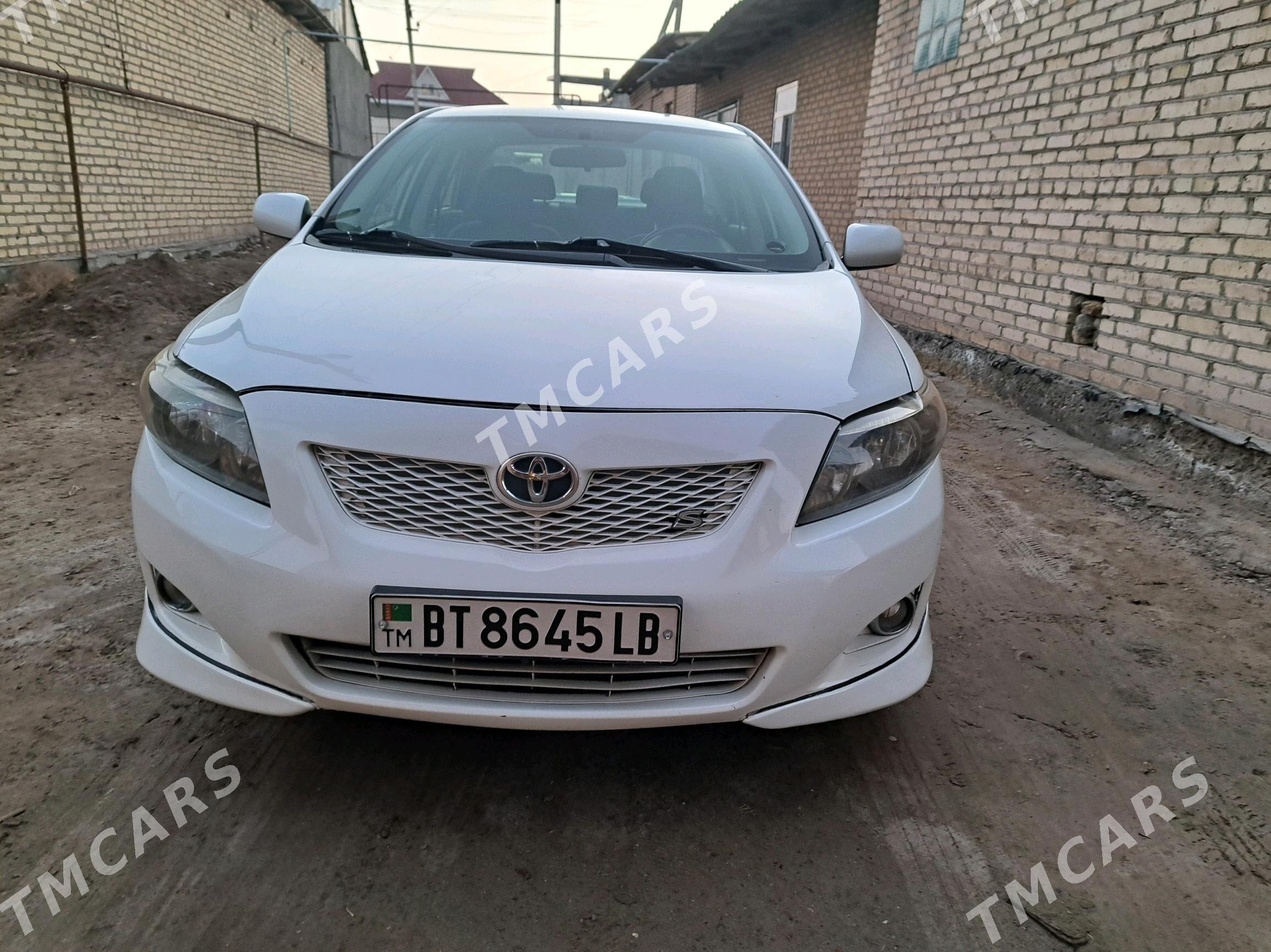 Toyota Corolla 2009 - 126 000 TMT - Туркменабат - img 2